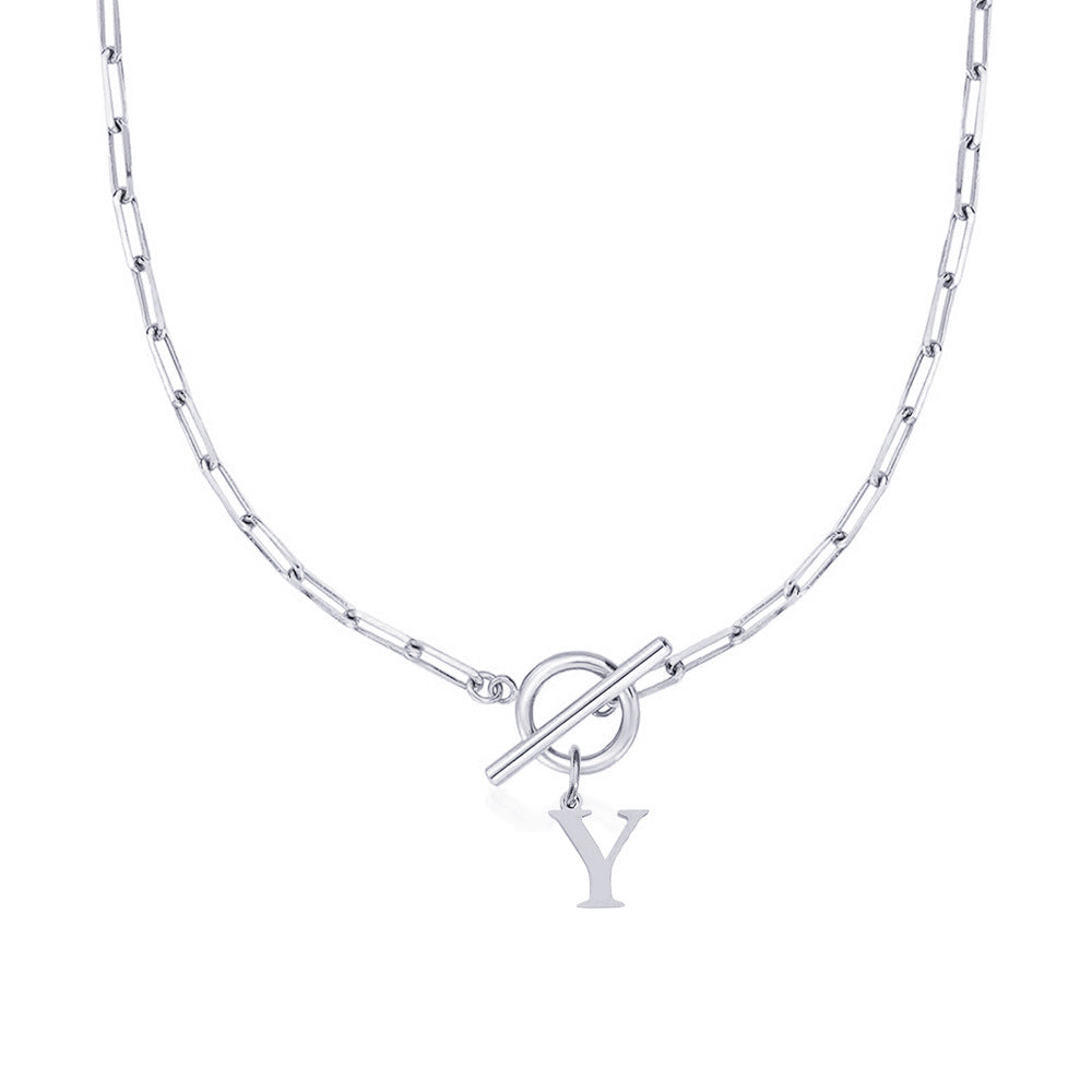 Le Collier à Lettre Or Laforêt