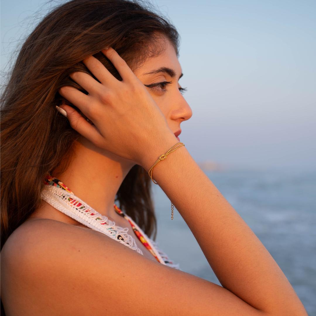 Le Bracelet Amour Lié