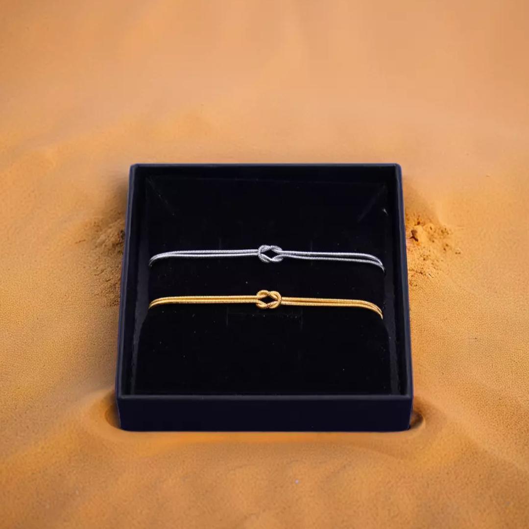 Le Bracelet Amour Lié