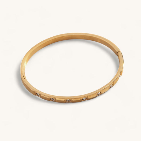 Le Bracelet Clouté