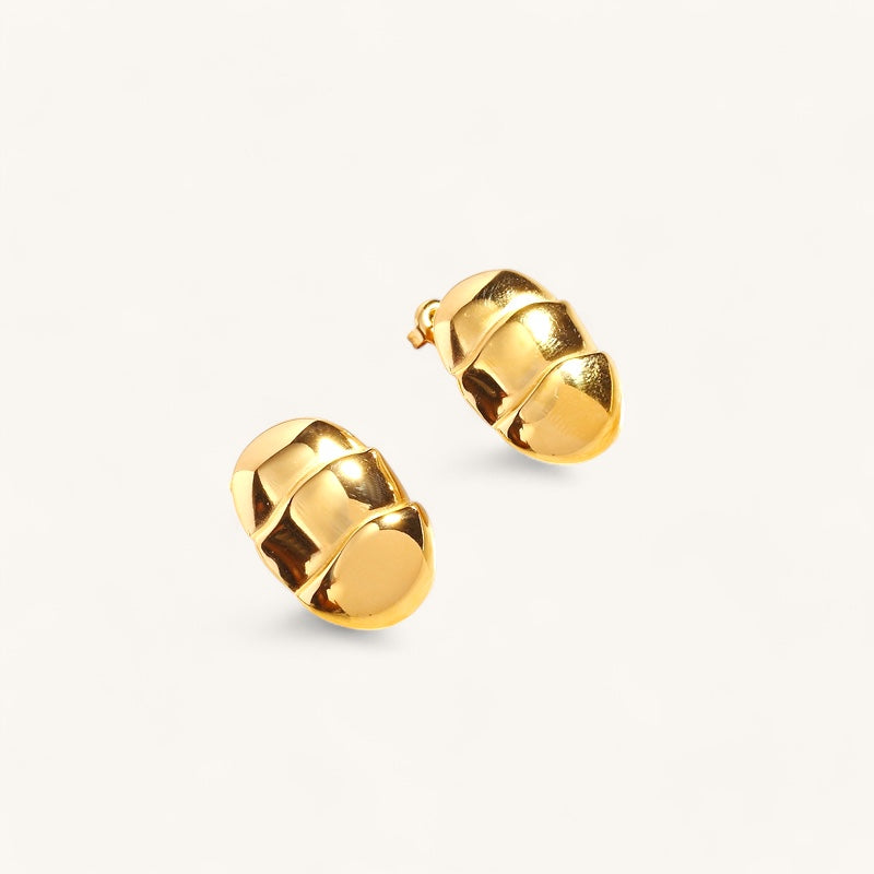 Les Boucles d’Oreilles Scarabée