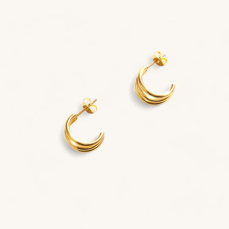 Les Boucles d’Oreilles Ève
