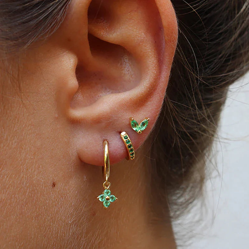 Le Set de Boucles d’Oreilles Olivia